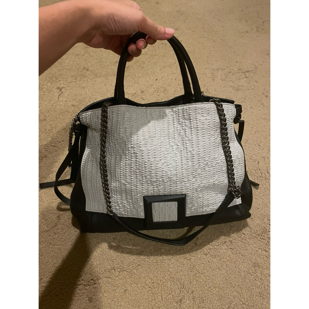 Rouge & Lounge shoulder/hand bag authentic