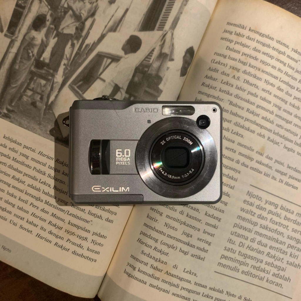 Digicam Digital Camera Casio Exilim Z-120
