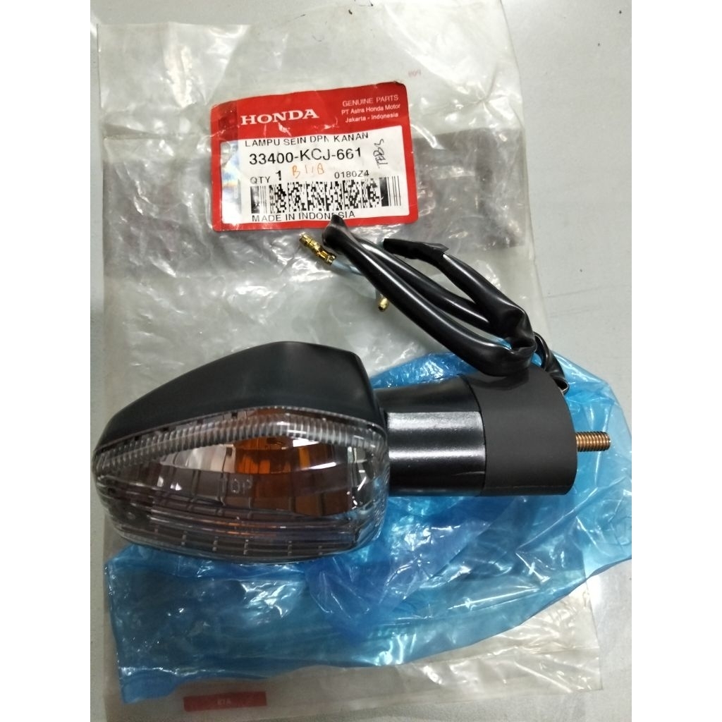 Sein assy depan kanan untuk motor Tiger Revo number part 33400KCJ661