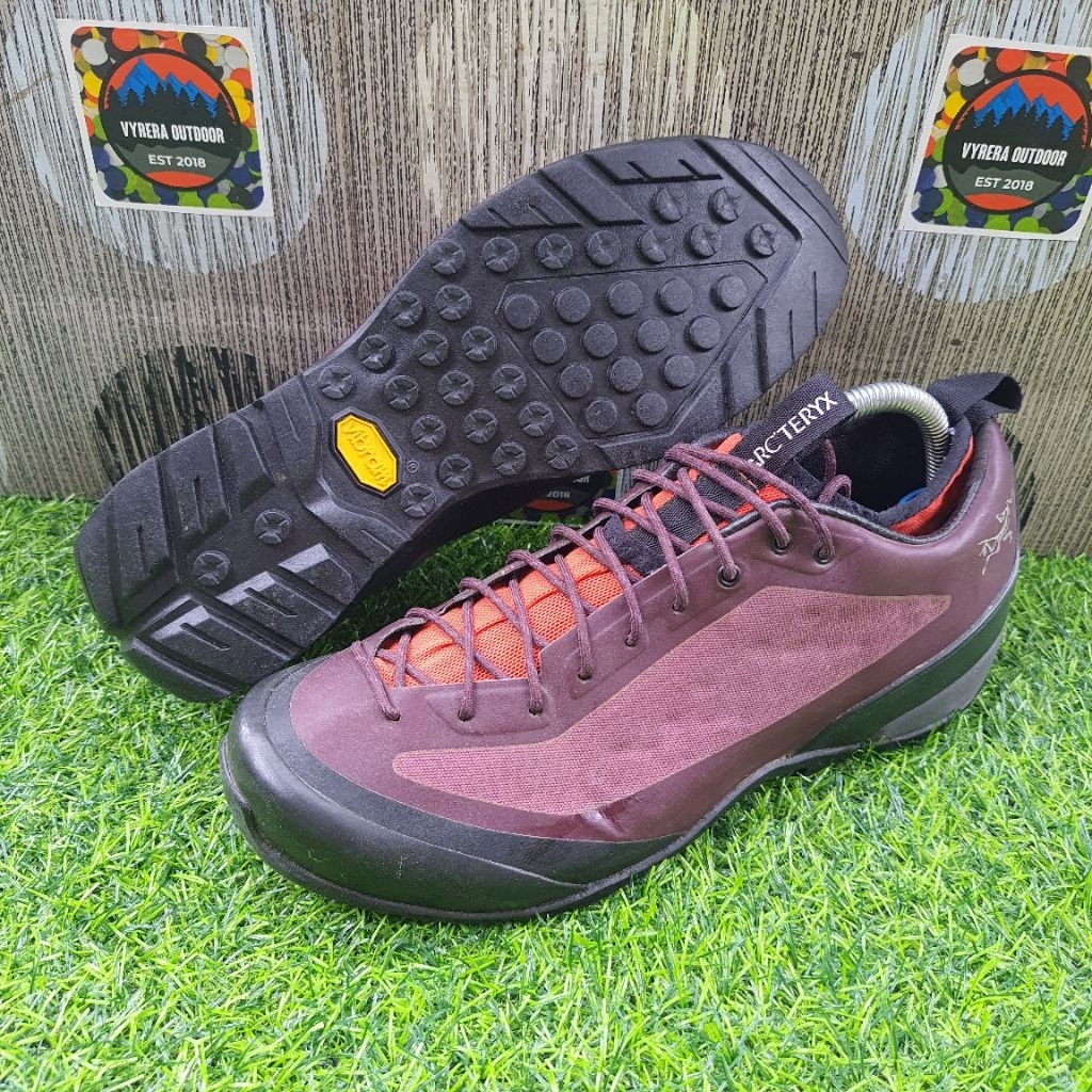 Sepatu ARCTERYX
