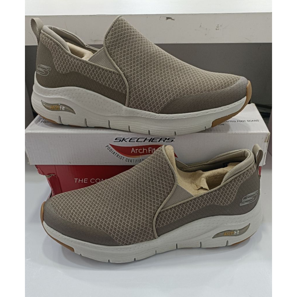 Sepatu Casual Skechers Arch Fit Size 45 Coklat