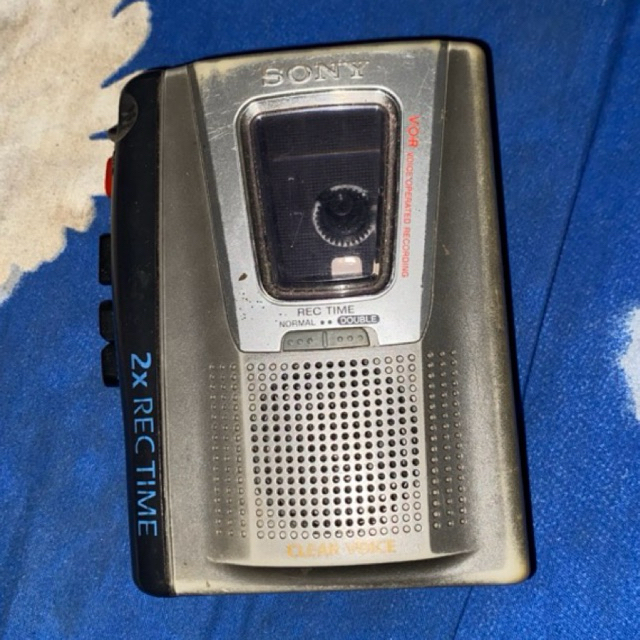 walkman SONY + headset kabel