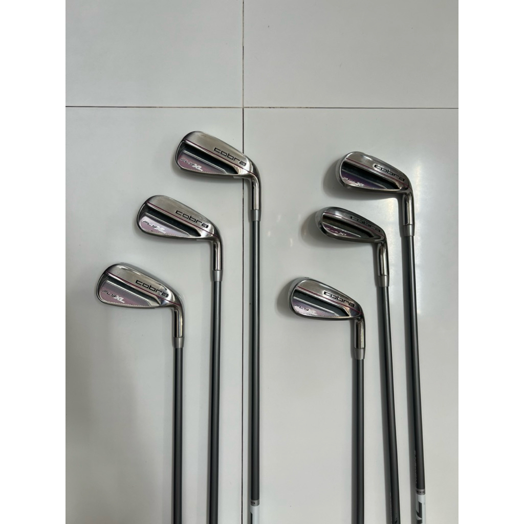 cobra fly xl iron set ladies