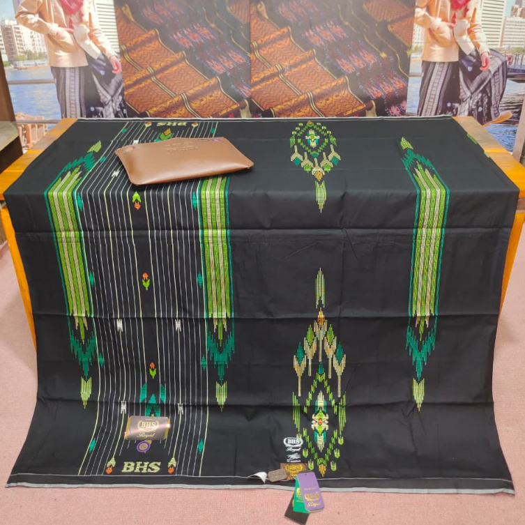 BHS SARUNG ROYAL BHS GOLD TYPE STB HITAM CLEAR HIJAU MEWAH