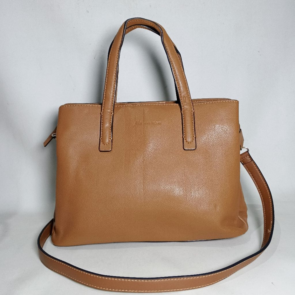 Tas Selempang Wanita Kulit Anne Klein Tan Brown AK Singa