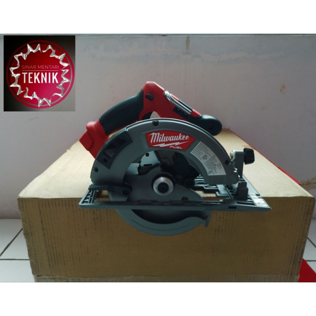 Milwaukee Circular Saw M18 CCS66-0 ( hanya unit )