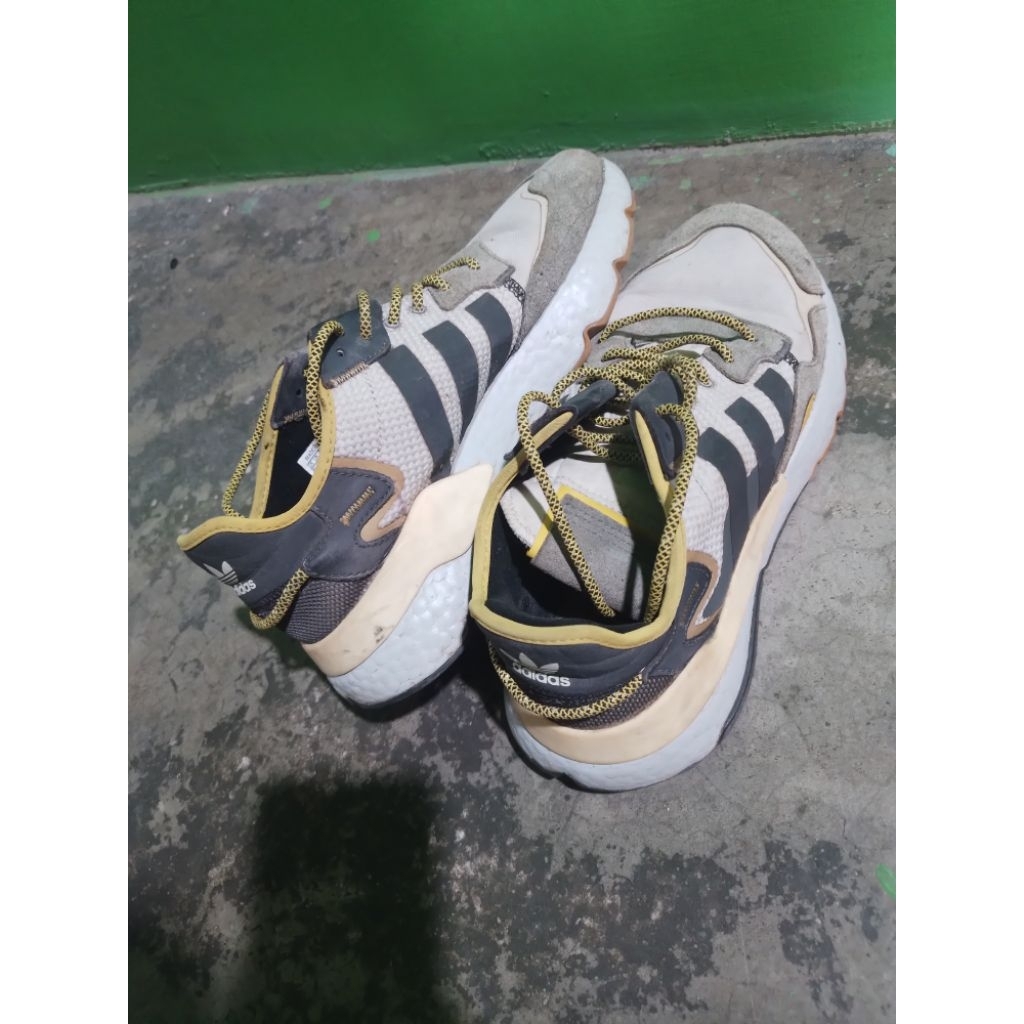 Sepatu Nite Jogger