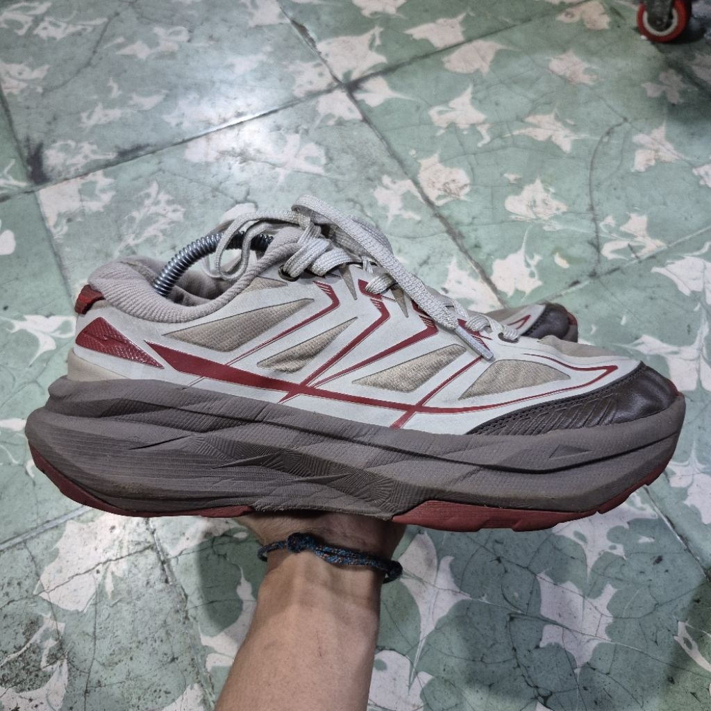 Sepatu Erke Outdoor Pria(42)