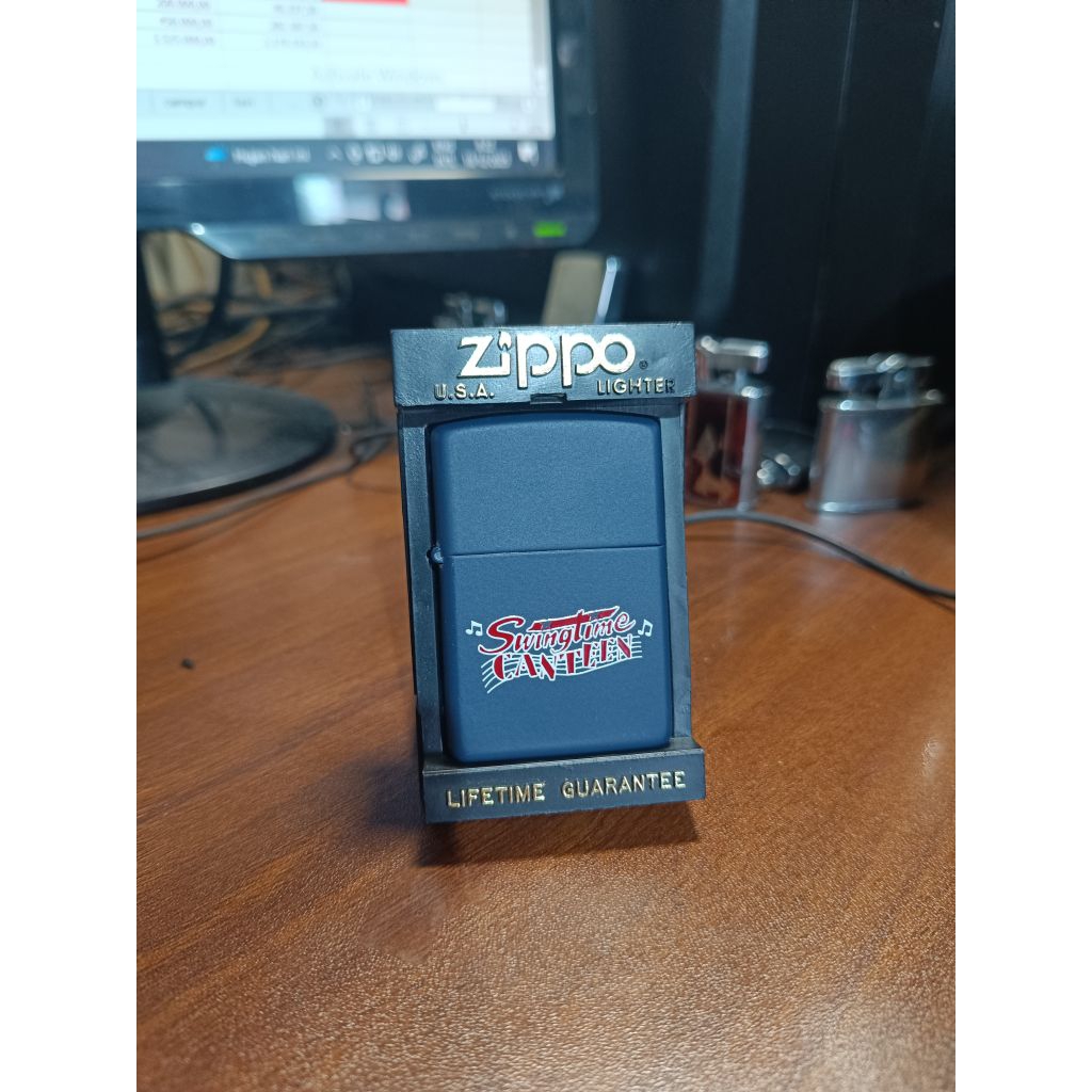 Zippo Navy Matte 1994 Stamp X  Romawi