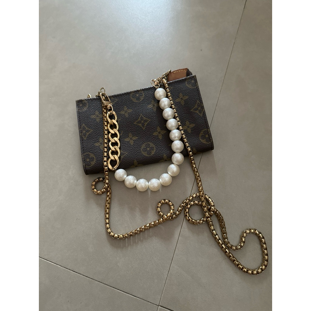 lv mini pochette vintage