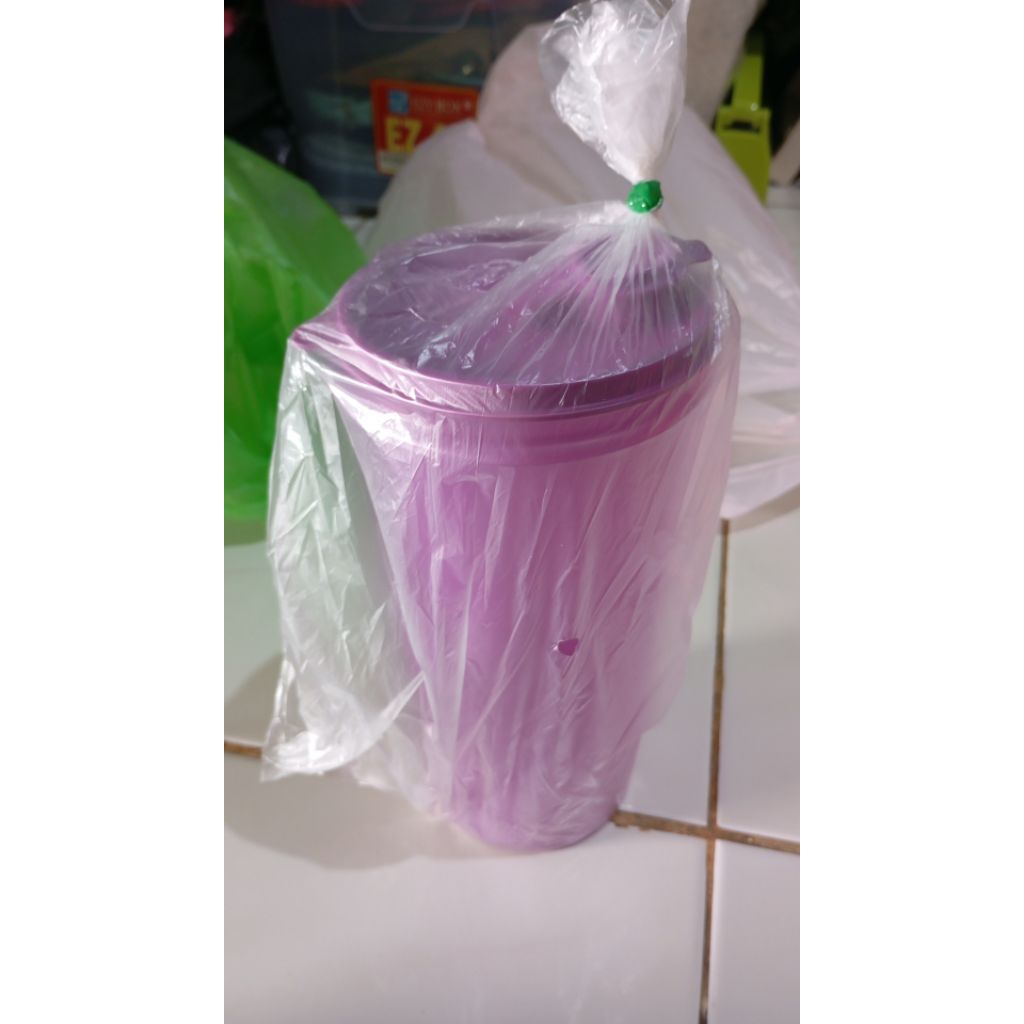 TUPPERWARE EZY CARRY 1,4L
