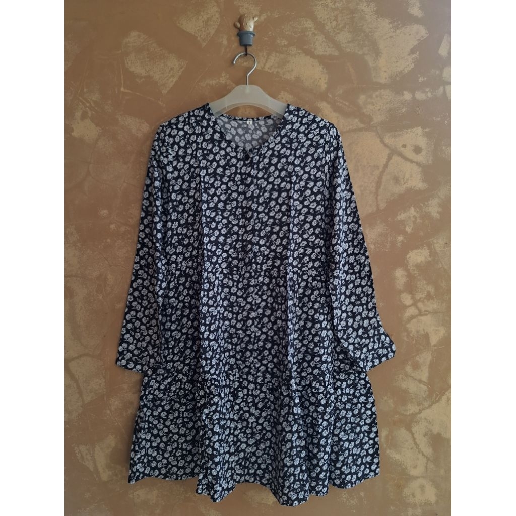 PRELOVED TUNIK FASHION BAJU ATASAN WANITA RAYON ADEM BUSUI REMAJA DEWASA WARNA HITAM MURAH NYAMAN DI