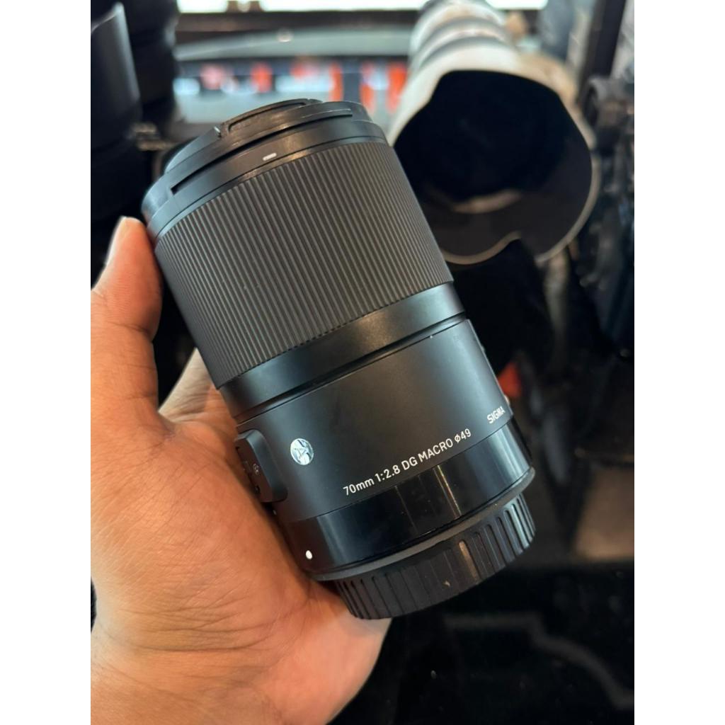 LENSA FIX SIGMA ART 70MM F2.8 MACRO FOR CANON DSLR MULUS