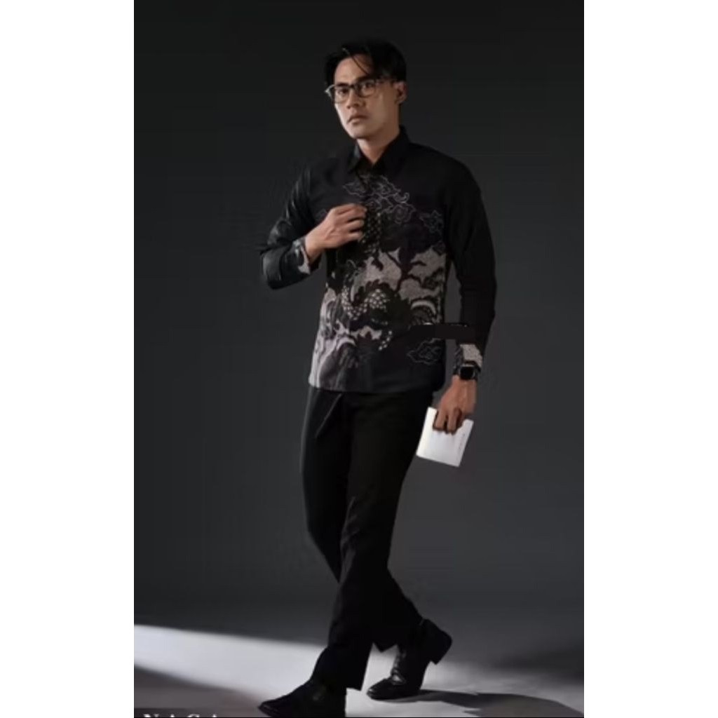 Kemeja Pria Batik Casual Premium Mewah