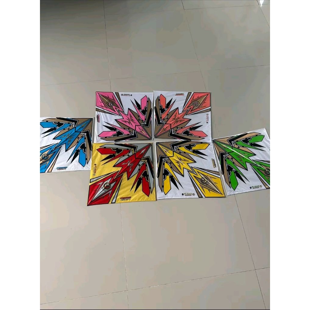 layangan sukhoi 3 warna full petung PER(20 PCS)