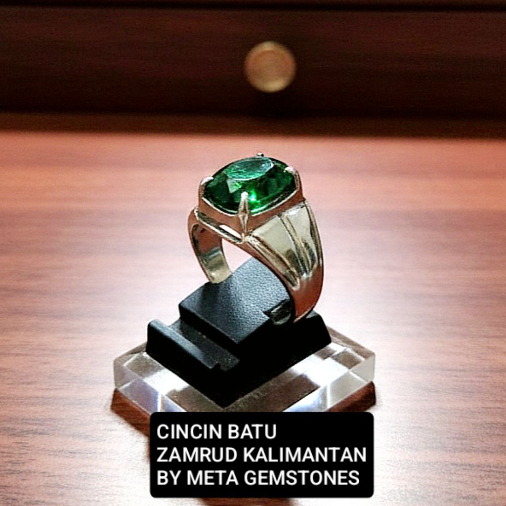 CINCIN BATU ZAMRUD KALIMANTAN RING MONEL
