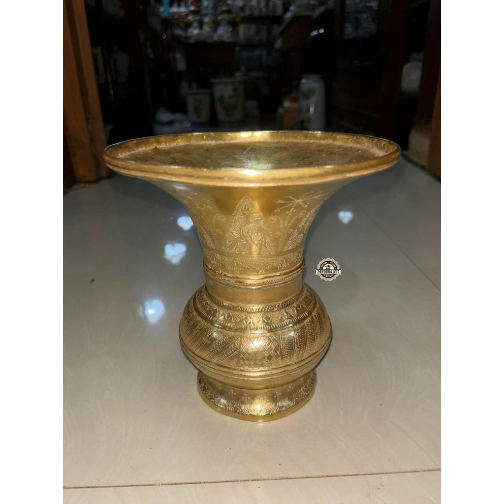 VAS paidon UKIR kuningan KUNO