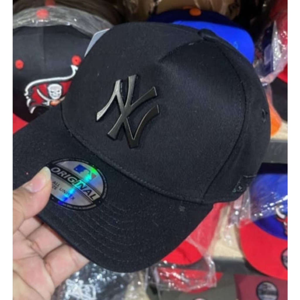 TOPI BASEBALL MLB NY METAL BLACK LOGO ORIGINAL BLACK / TOPI PRIA WANITA / TOPI LOGO BESI ORIGINAL