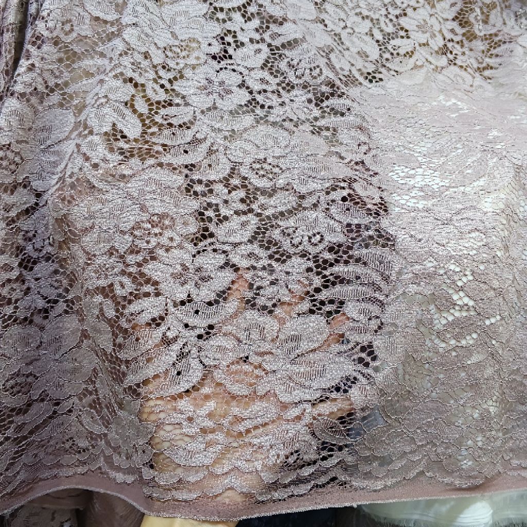 kain brokat meteran | Harga/0,5m | kain brokat katun | kain brokat prada | kain brokat premium mewah