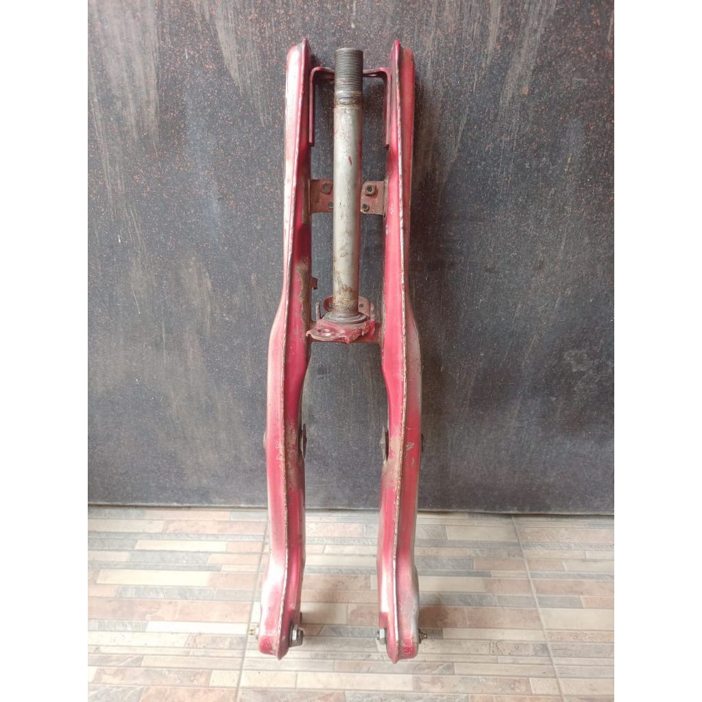 fork t shock depan Yamaha v75 v80 original bekas second