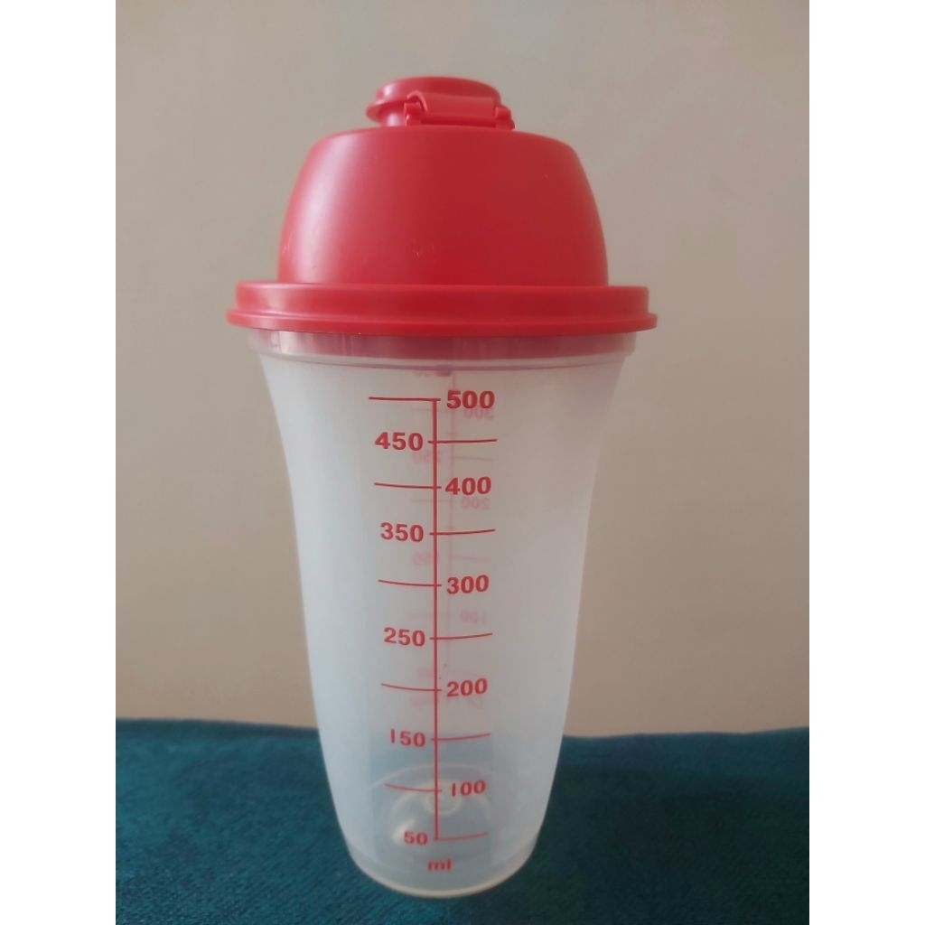 Preloved Shaker/Gelas Takar Tupperware, Quick Shaker, Gelas Takar