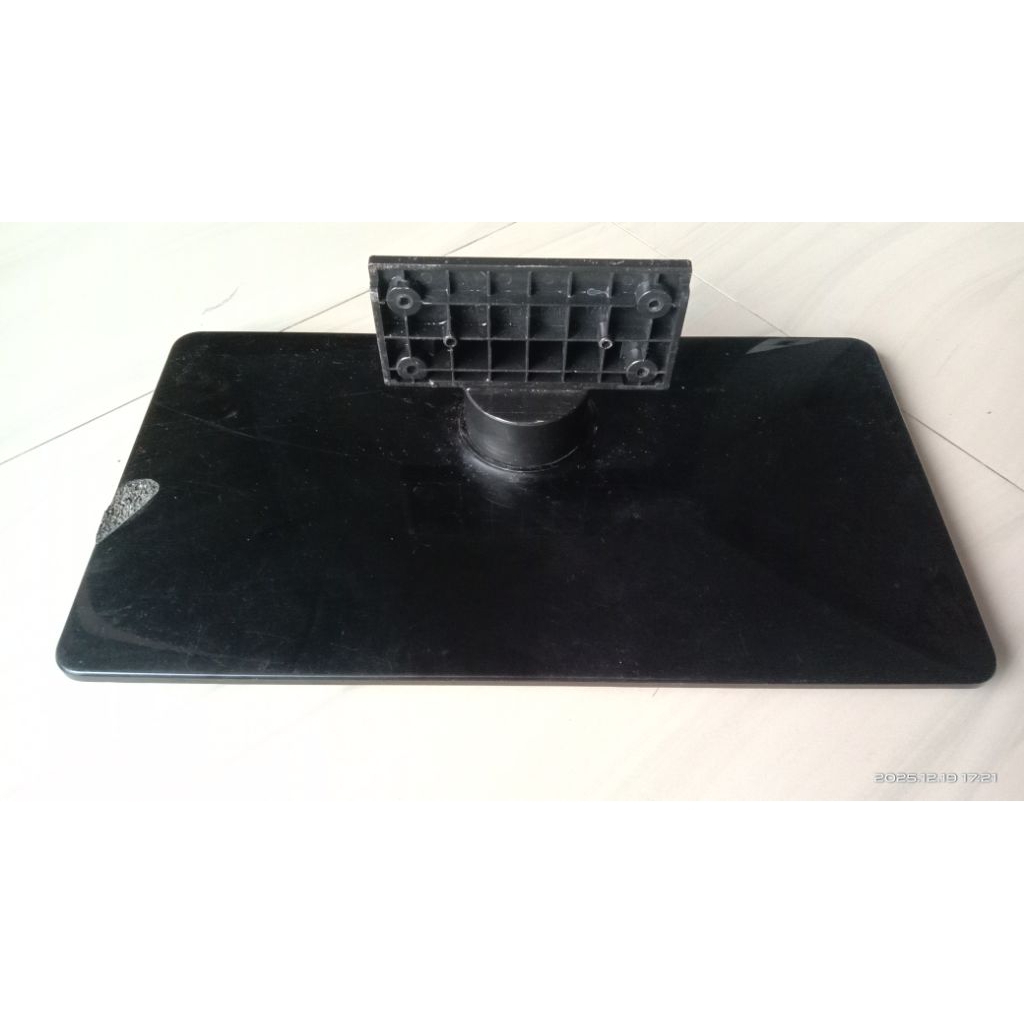 STAND KAKI TV COOCAA 32E36 DUDUKAN TV COOCAA