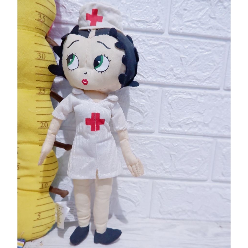 Boneka Cewek Betty Boop Kostum Perawat Suster