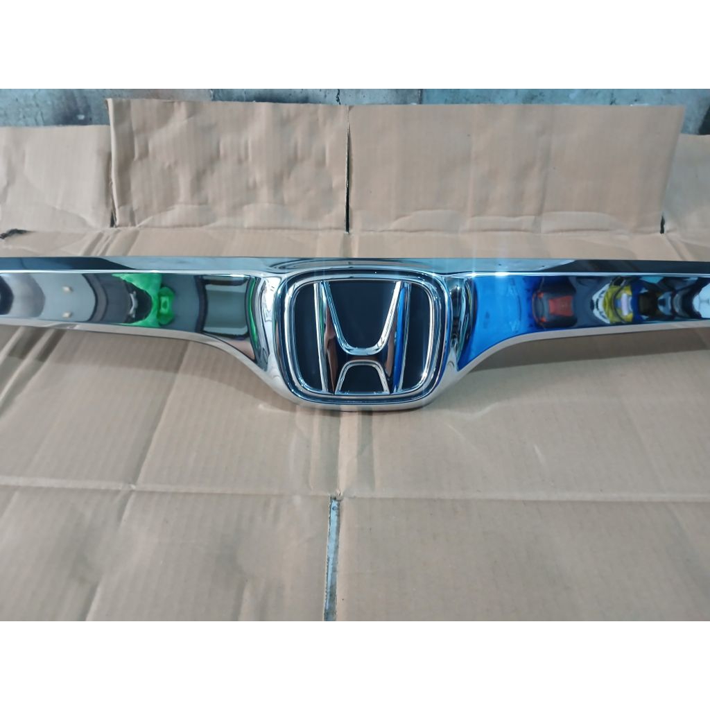 list truklid moulding assy bagasi crv turbo 2017 - 2020 original