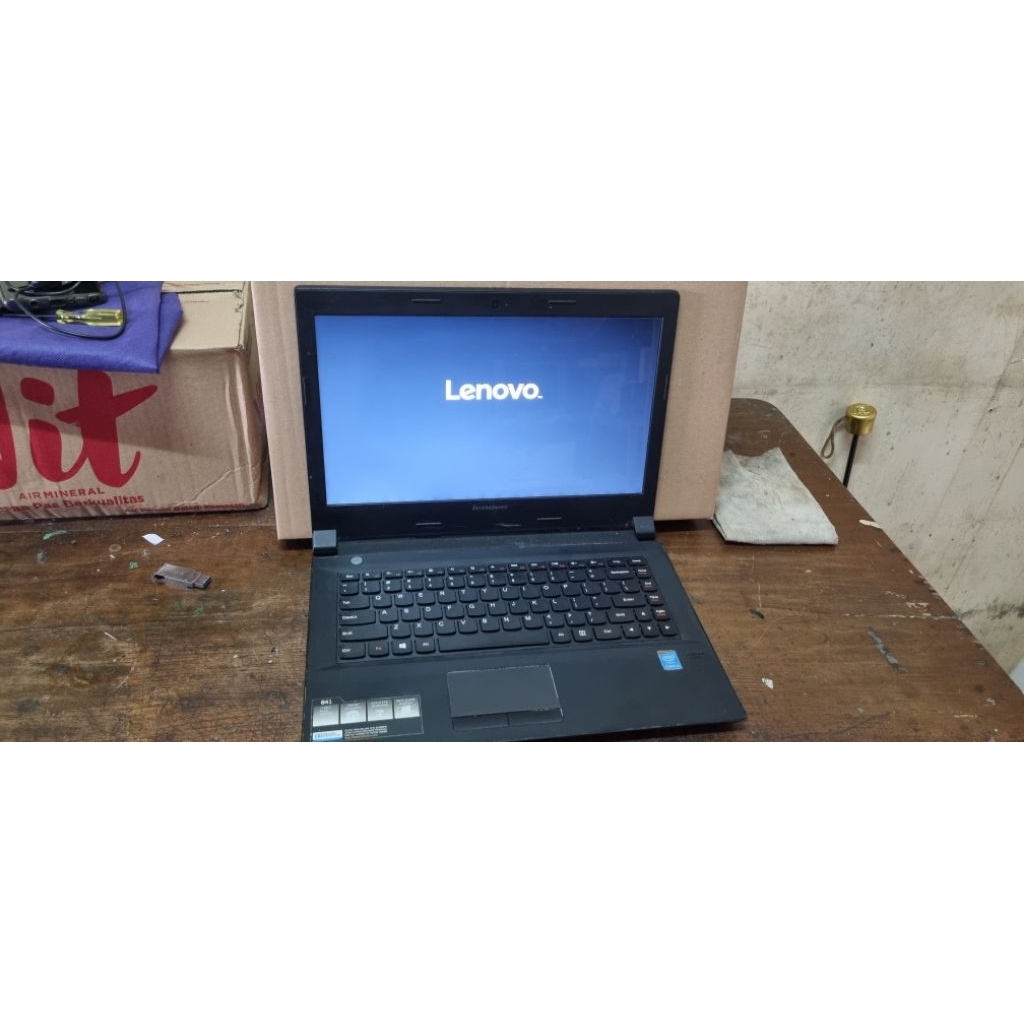 Laptop Lenovo B40 80 core i3 5005U ram 8gb hdd 500gb cocok buat sekolah ato admin