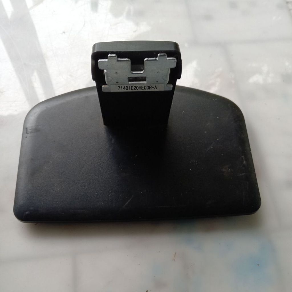 Kaki monitor DELL IN930F