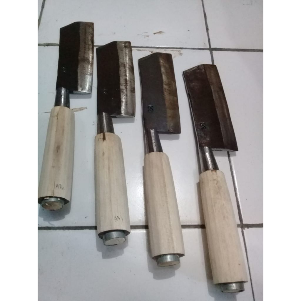 Pisau Daging /   Blakas daging / Pisau besar