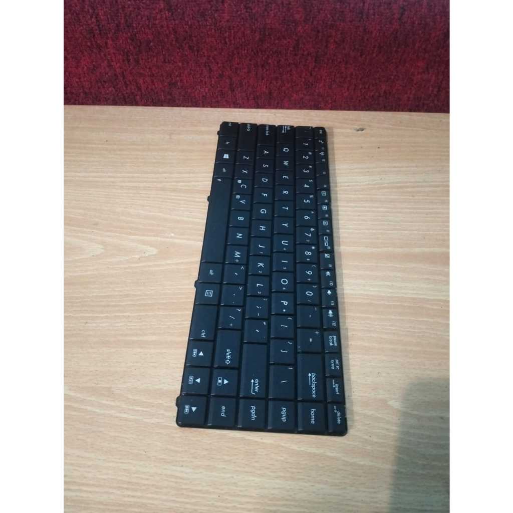 Keyboard Laptop Asus X45U