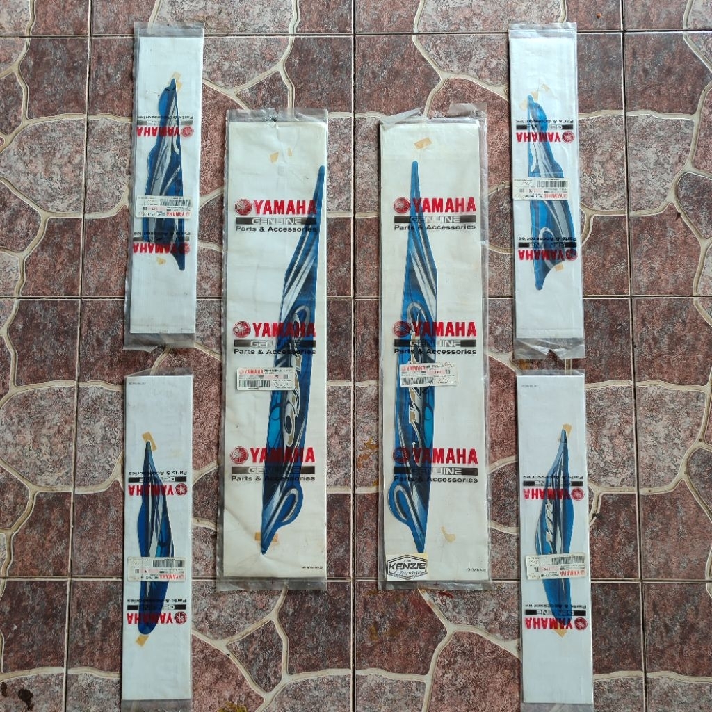 Stiker Striping Yamaha Mio Smile Biru Metalik 2011 Original YGP