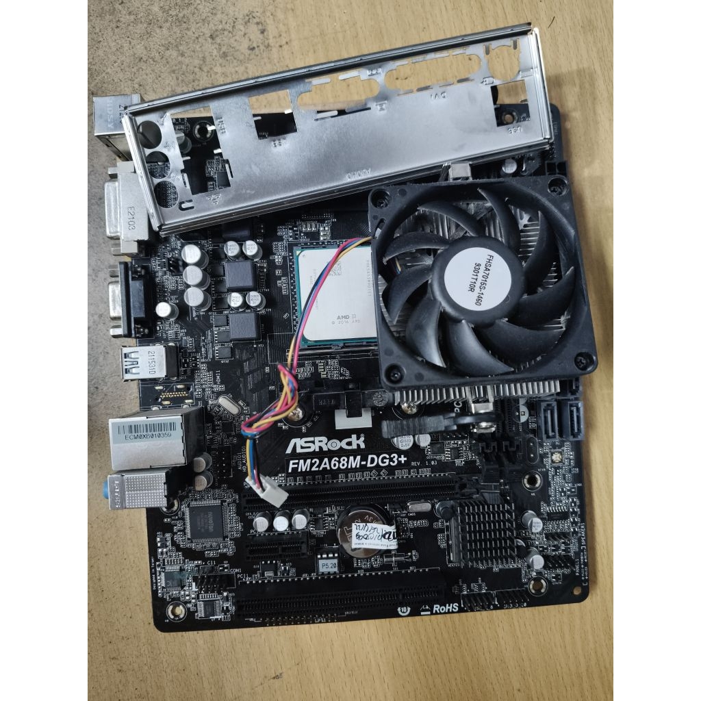 Asrock AMD FM2A68M + AMD A8-7680 3.5Ghz - Radeon R7 Series
