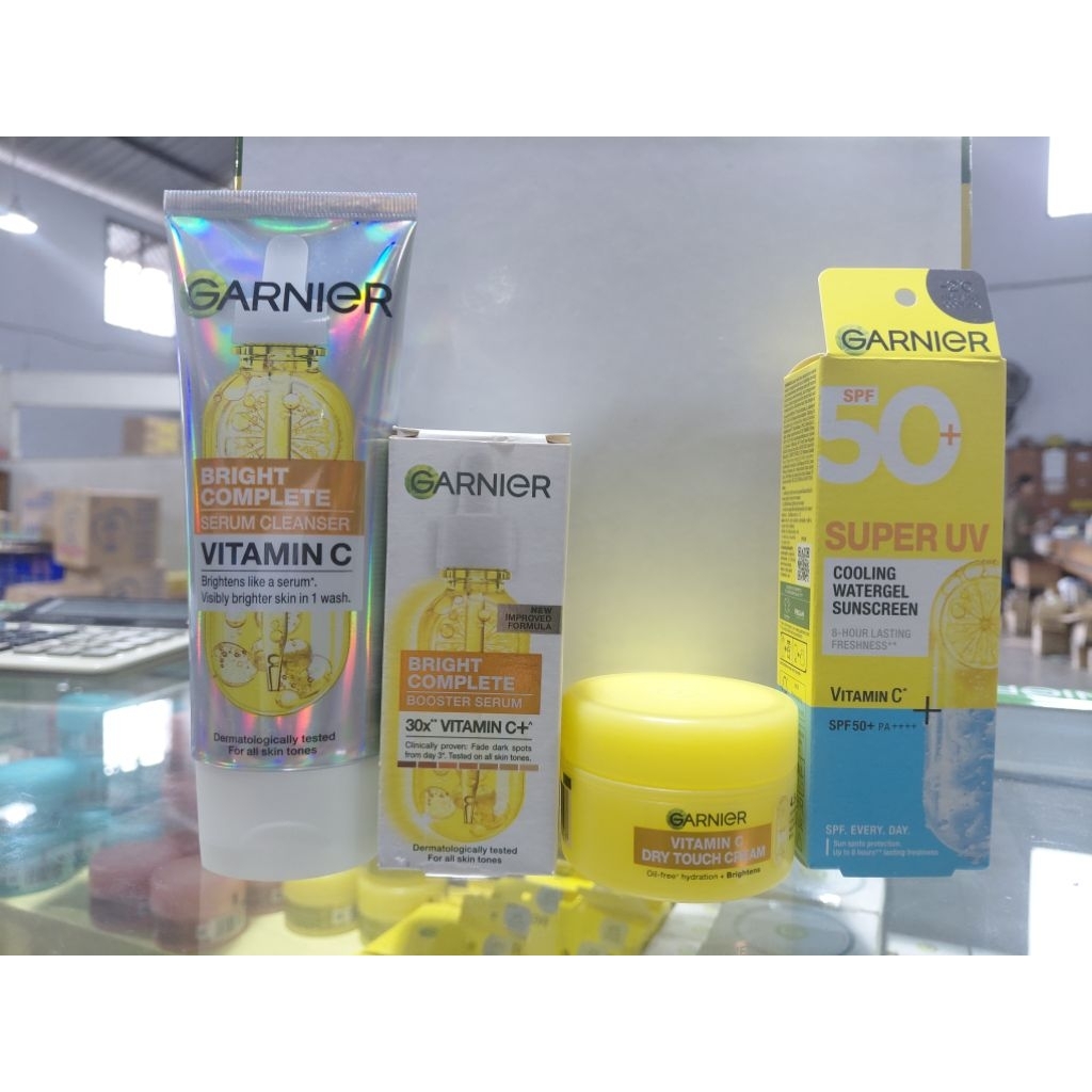 ( 1 PAKET BRIGHTENING ) GARNIER FACE WASH BC SERUM CLEANSER 100ML || SERUM BC 15ML || MOCHI KUNING |