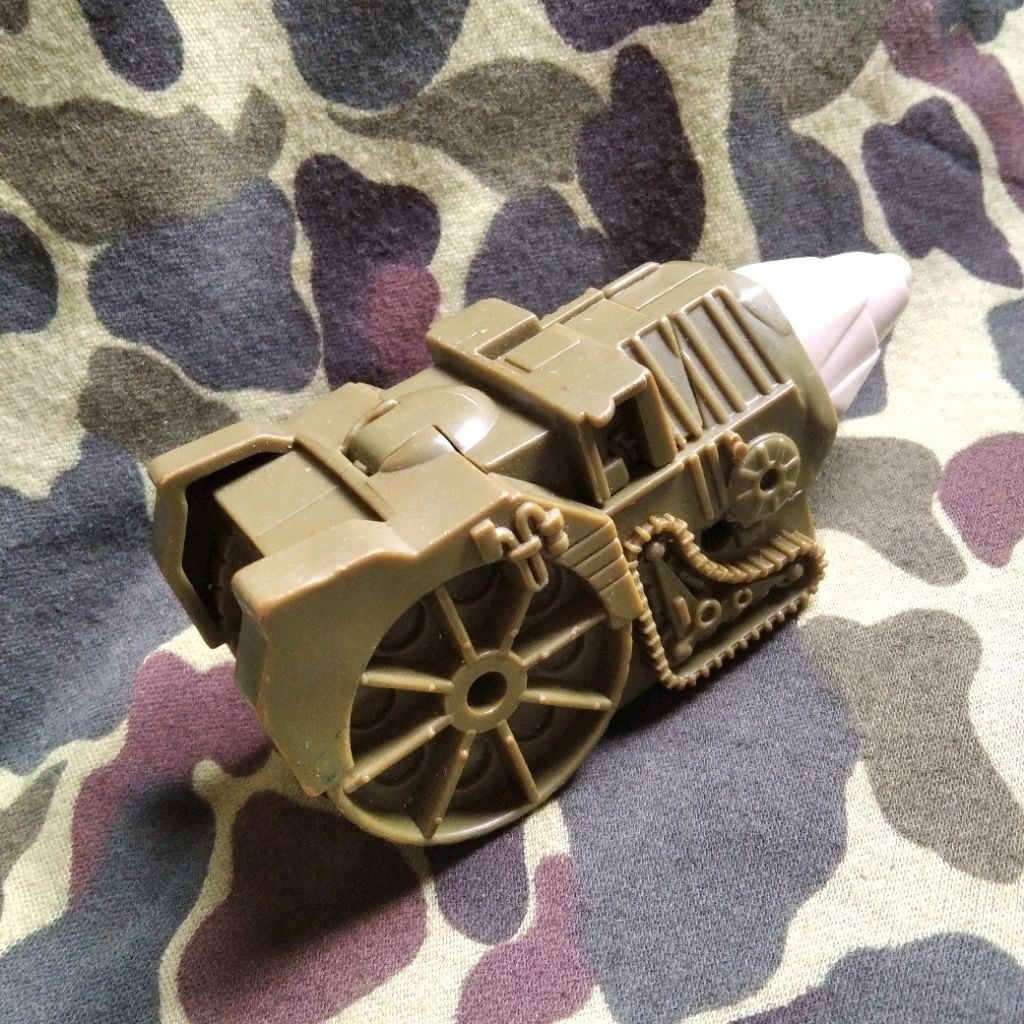 mainan jadul disney atlantis mcd kendaraan bor bawah laut mainan mobil jadul mcd atlantis happy meal