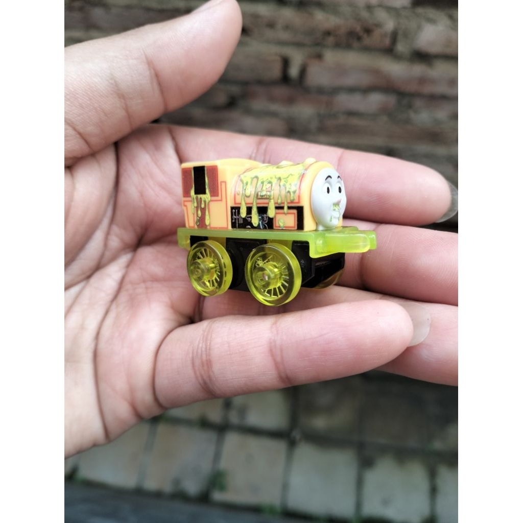 mainan Thomas and Friends minis booger ben