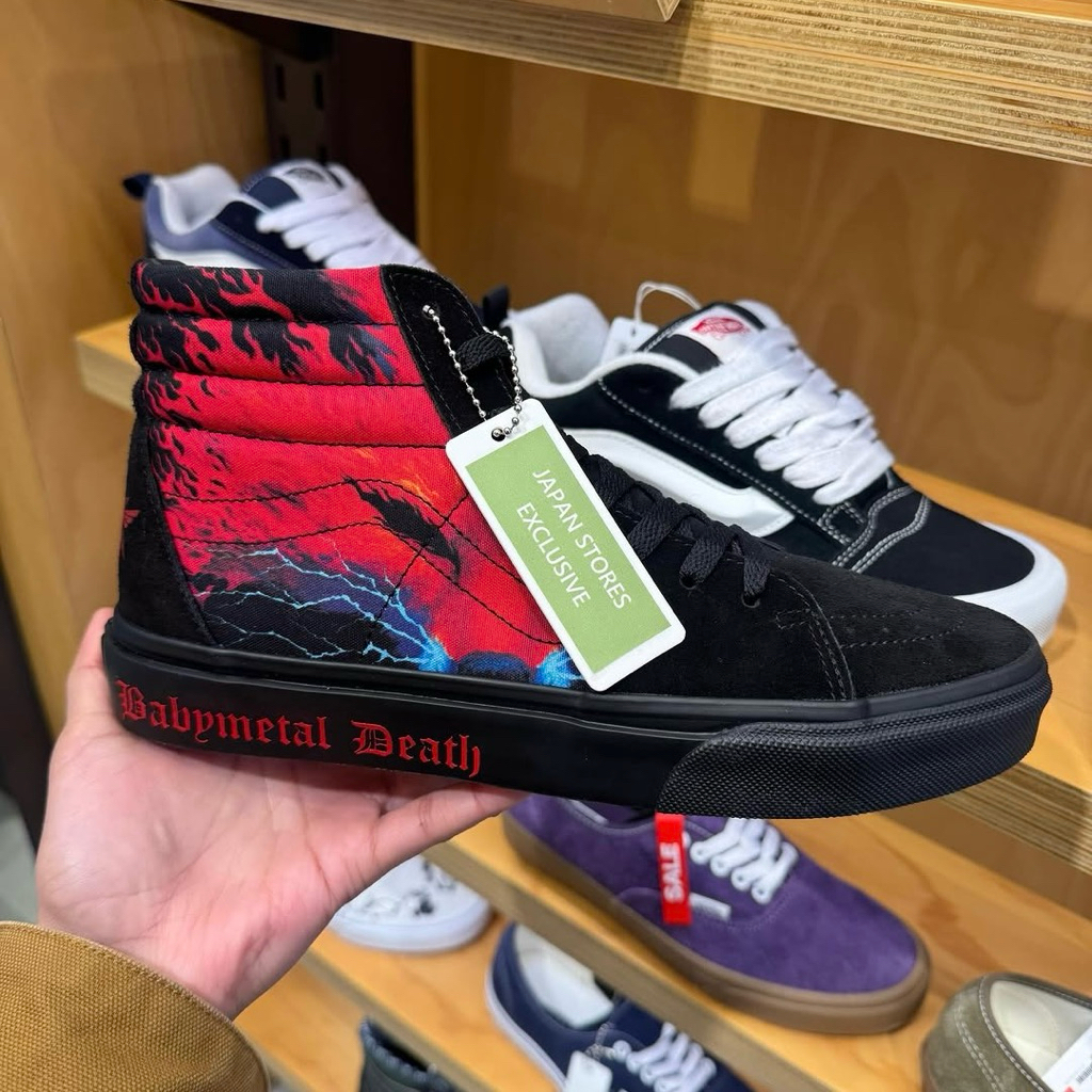 VNS SK8 HI x BABY METAL JAPAN BLACK RED