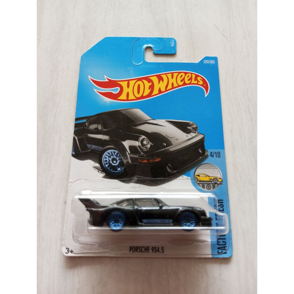 Hot Wheels Porsche 934.5