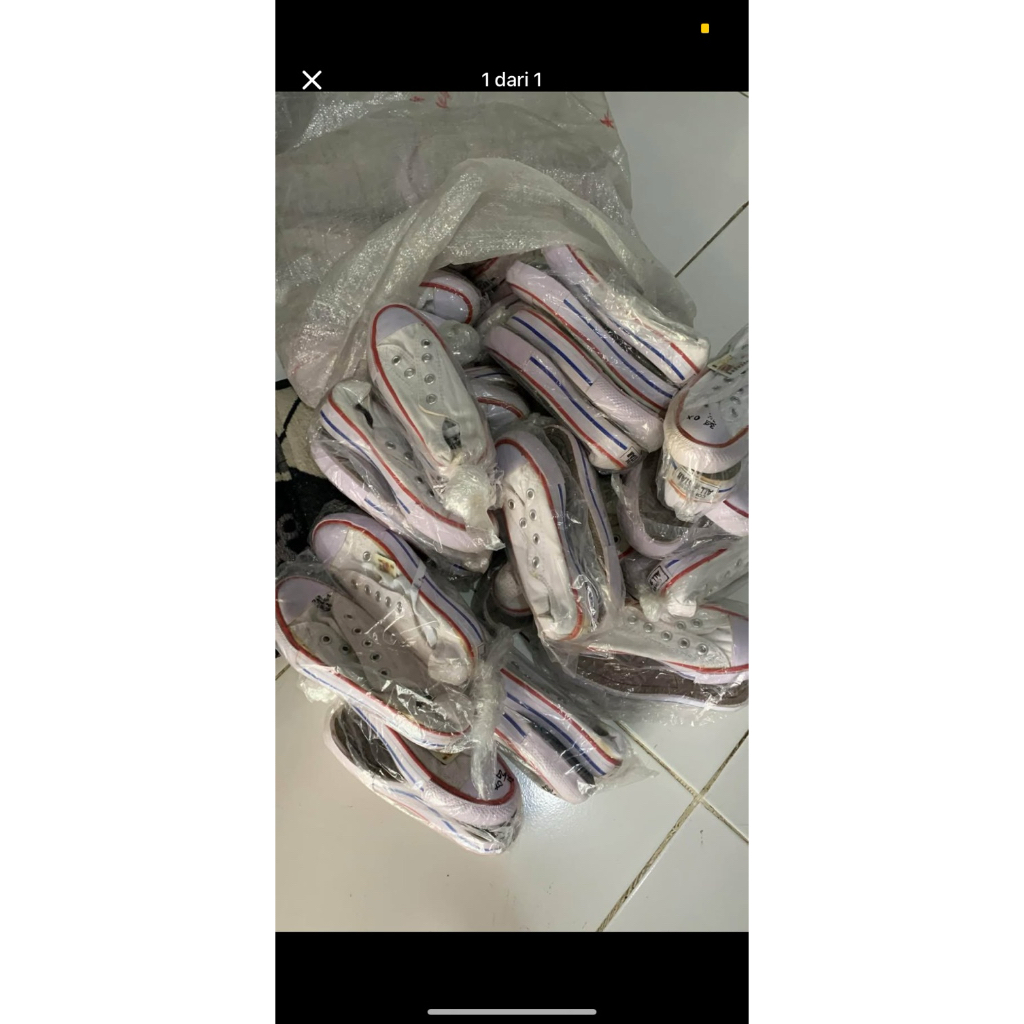 sepatu convers