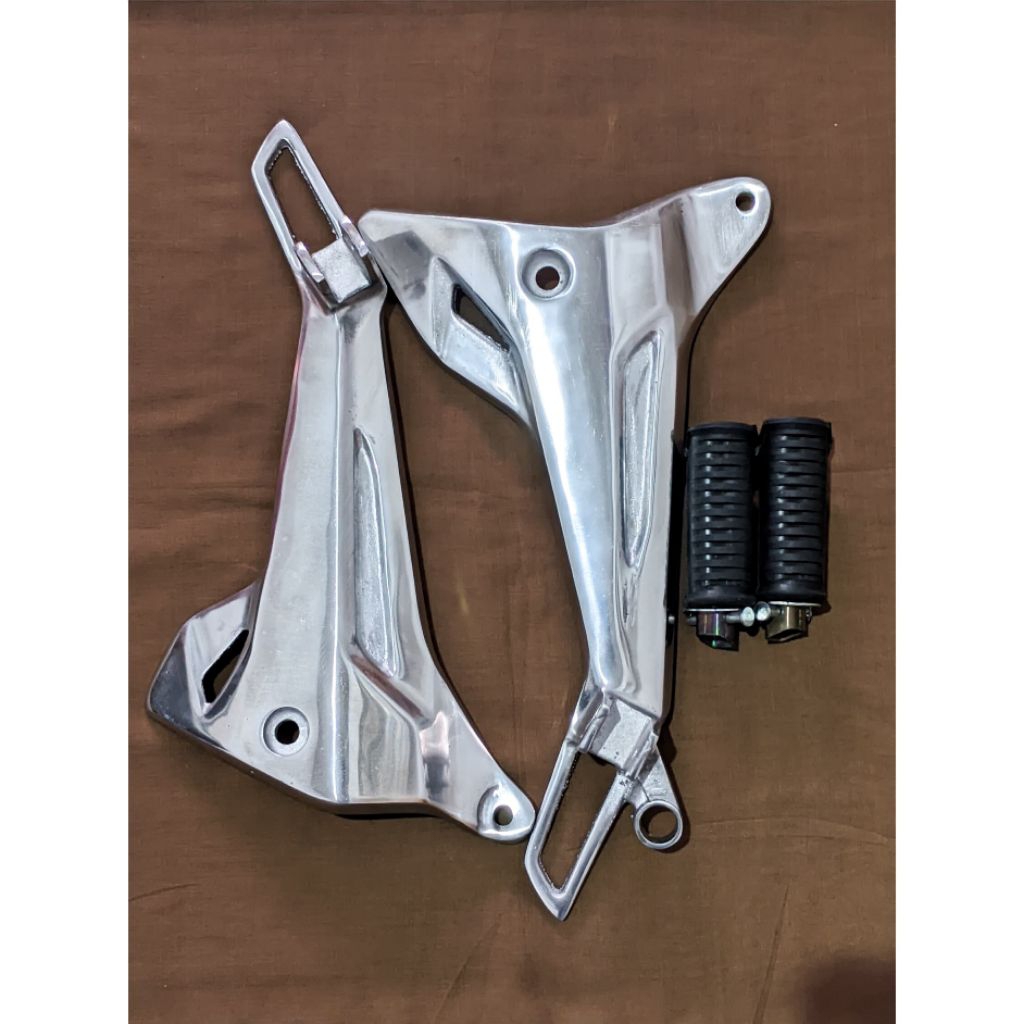 Footstep Pijakan Kaki Belakang Supra x 125 Old Variasi Poles/Chrome