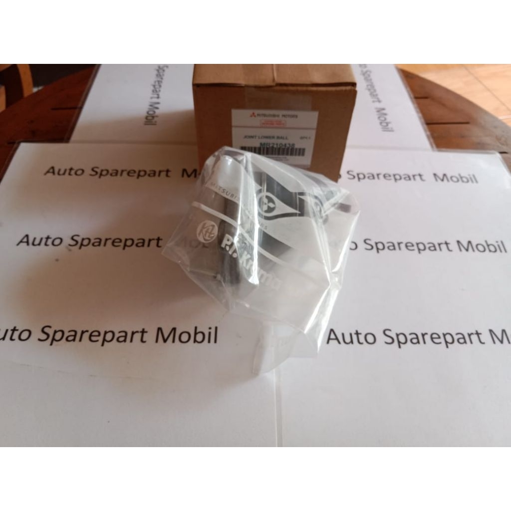 Balljoint bawah L300 bensin Original