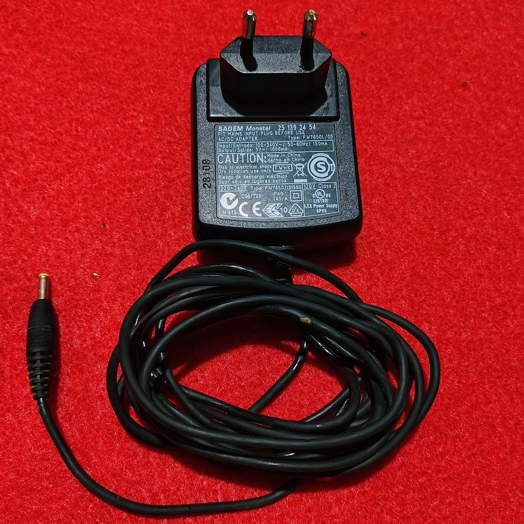 ADAPTOR 5V/1000mA ORIGINAL