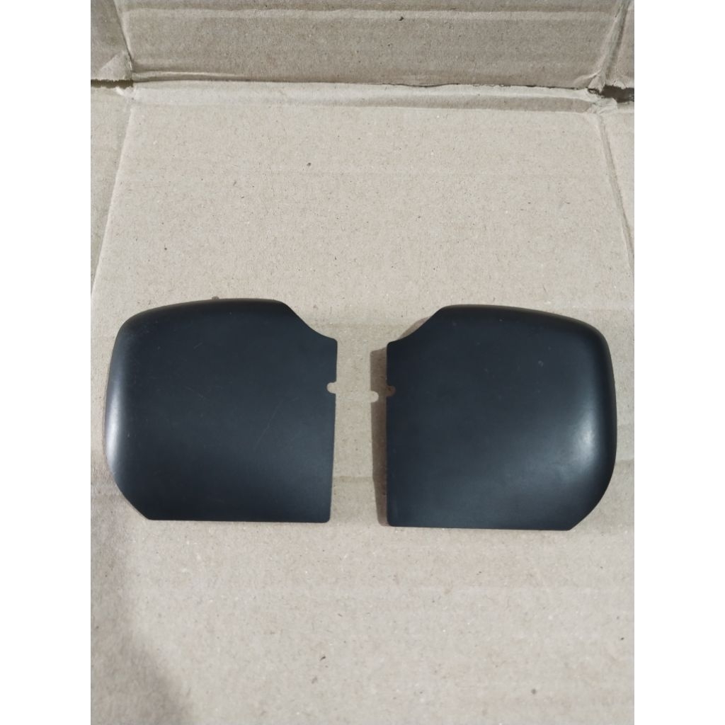 Tutup Kaki Spion Tutup Baut Dudukan Spion Mobilio Type E/RS CVT 2014 2015 Ori