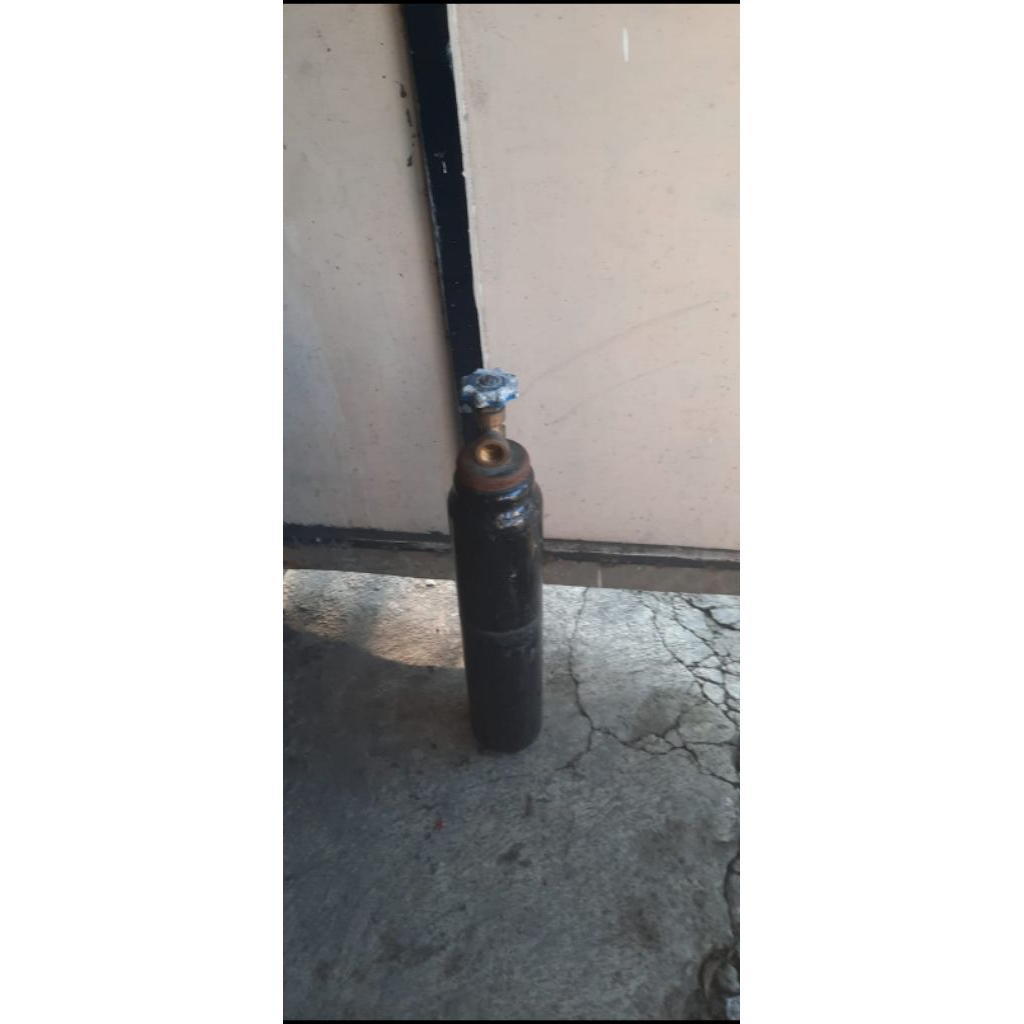 TABUNG OKSIGEN TABUNG KOSONG