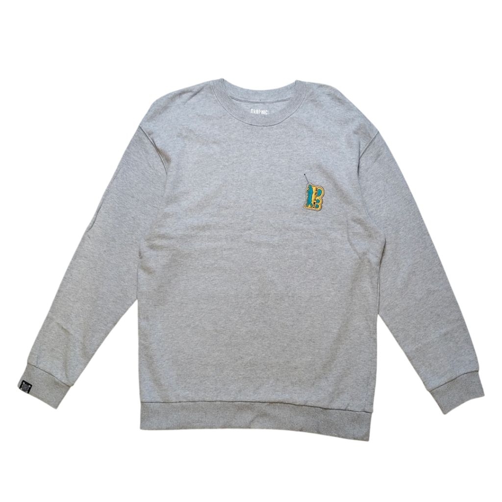 CREWNECK GRAPHIC TEE SIZE XL