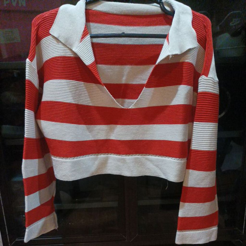 [preloved] Atasan / outer Rajut Wanita crop top lengan panjang
