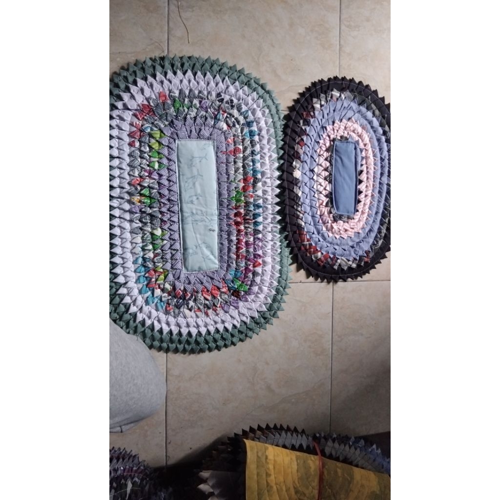 Keset Kain Perca Oval jumbo - Anti Slip, Tidak Mudah Sobek, Motif Acak