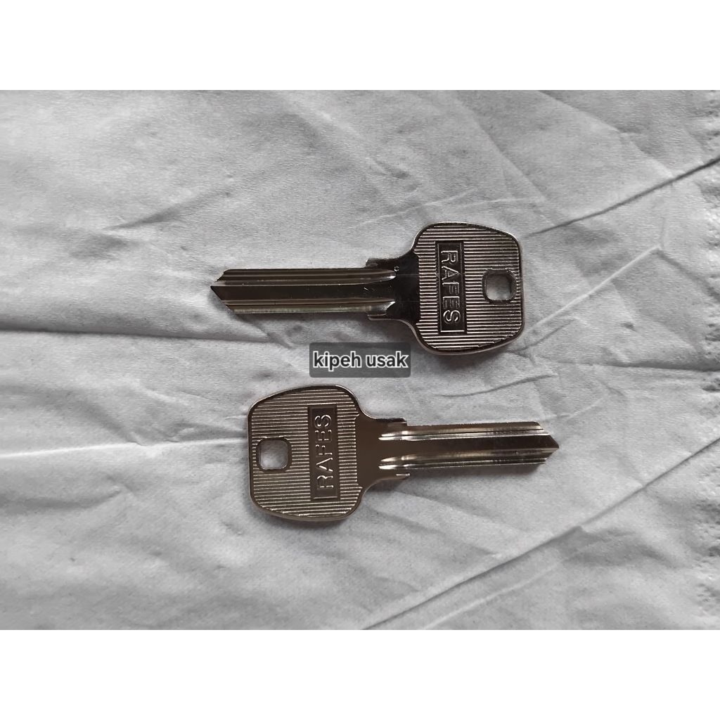 bahan kunci duplikat *RAFES*