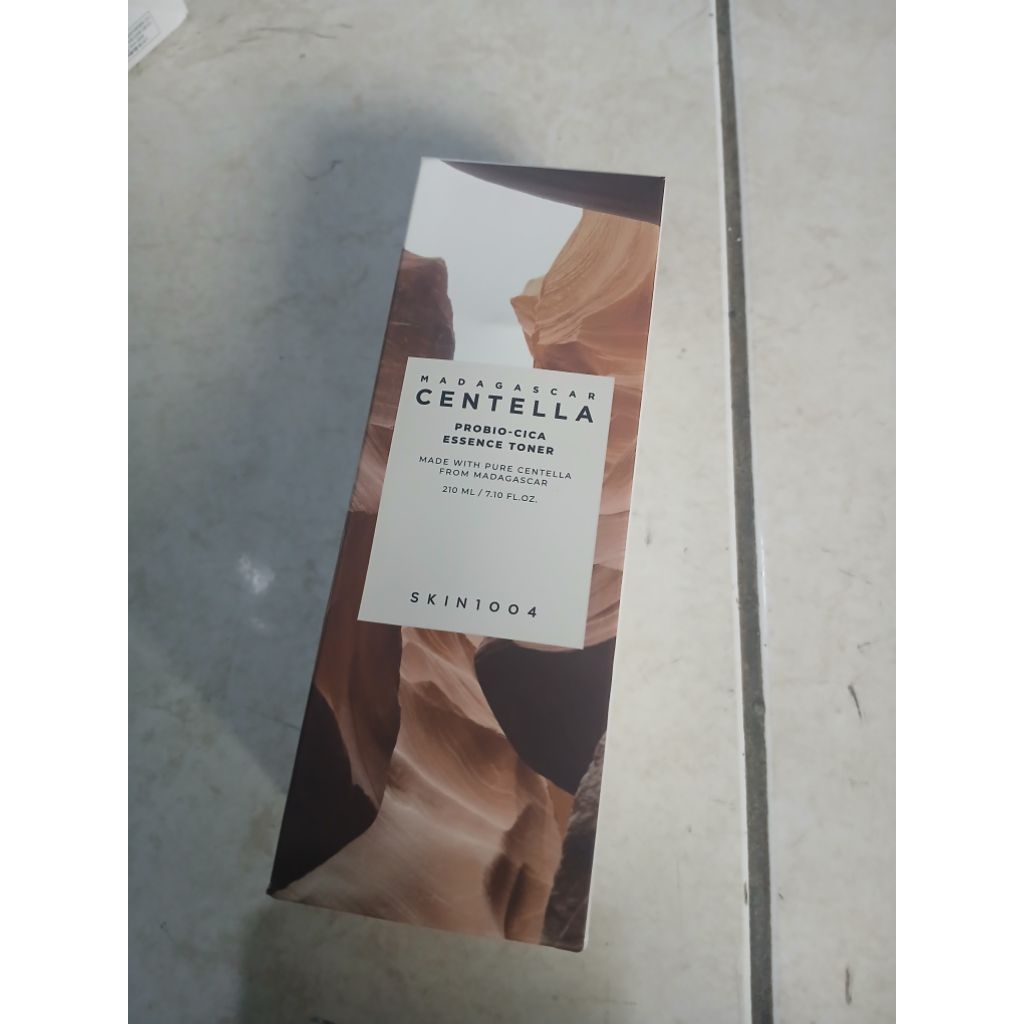 Skin1004 Probio-Cica Essence Toner 210ml